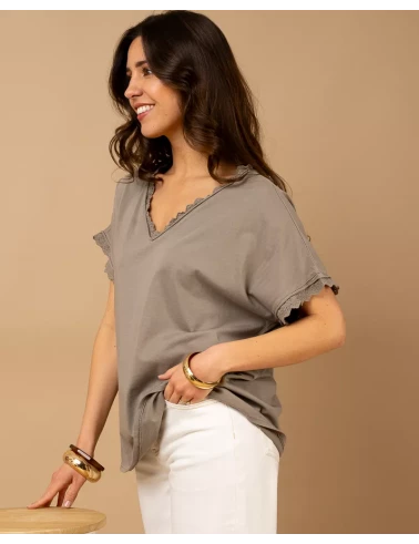 T-Shirt bords dentelle
